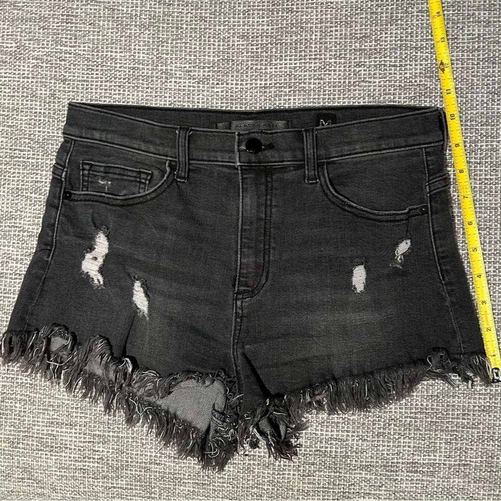 Distressed Frayed Hem Stretch Denim Shorts